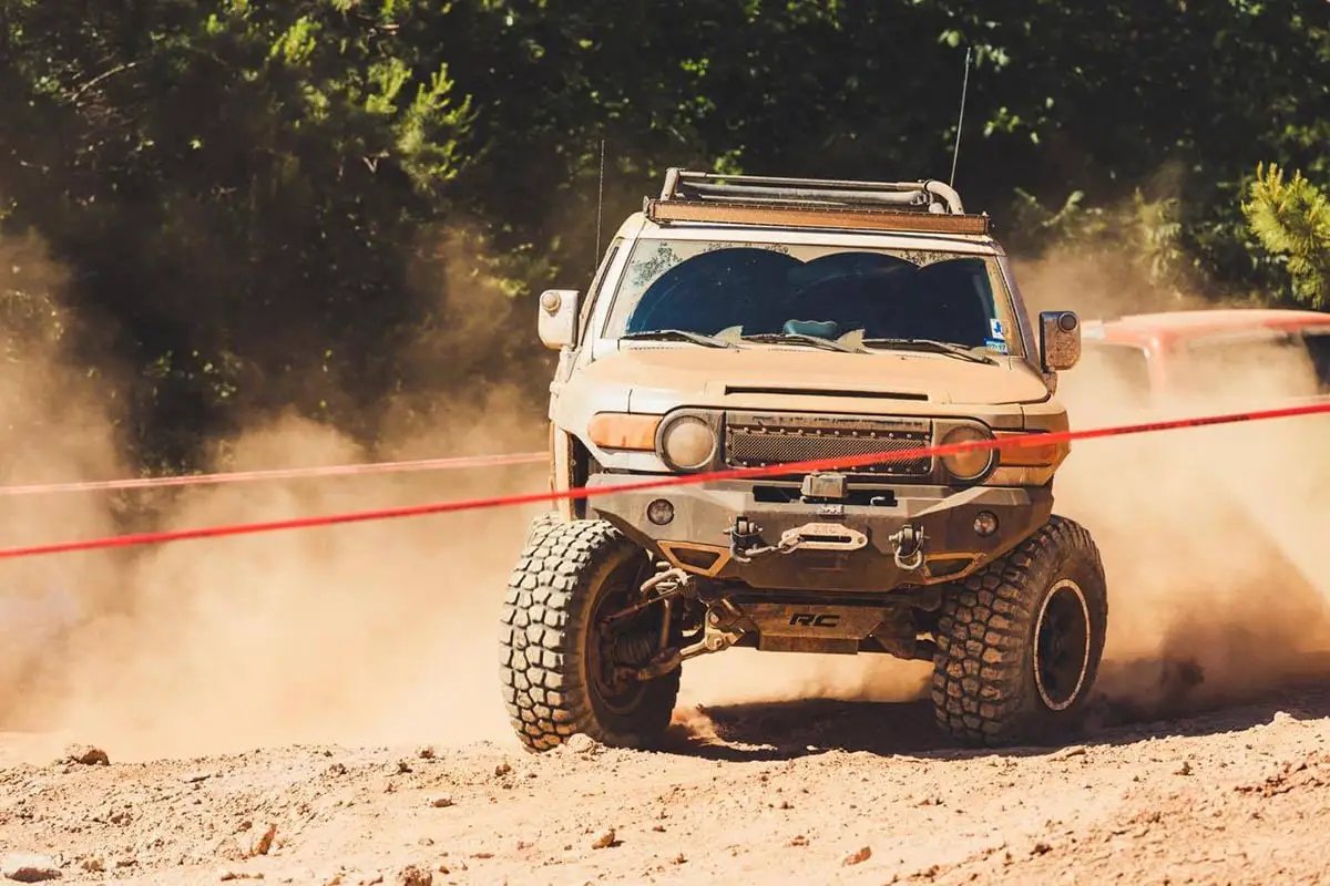 Rough Country 6 Inch Lift Kit | Toyota FJ Cruiser 2WD/4WD (2007-2009) by Rough Country