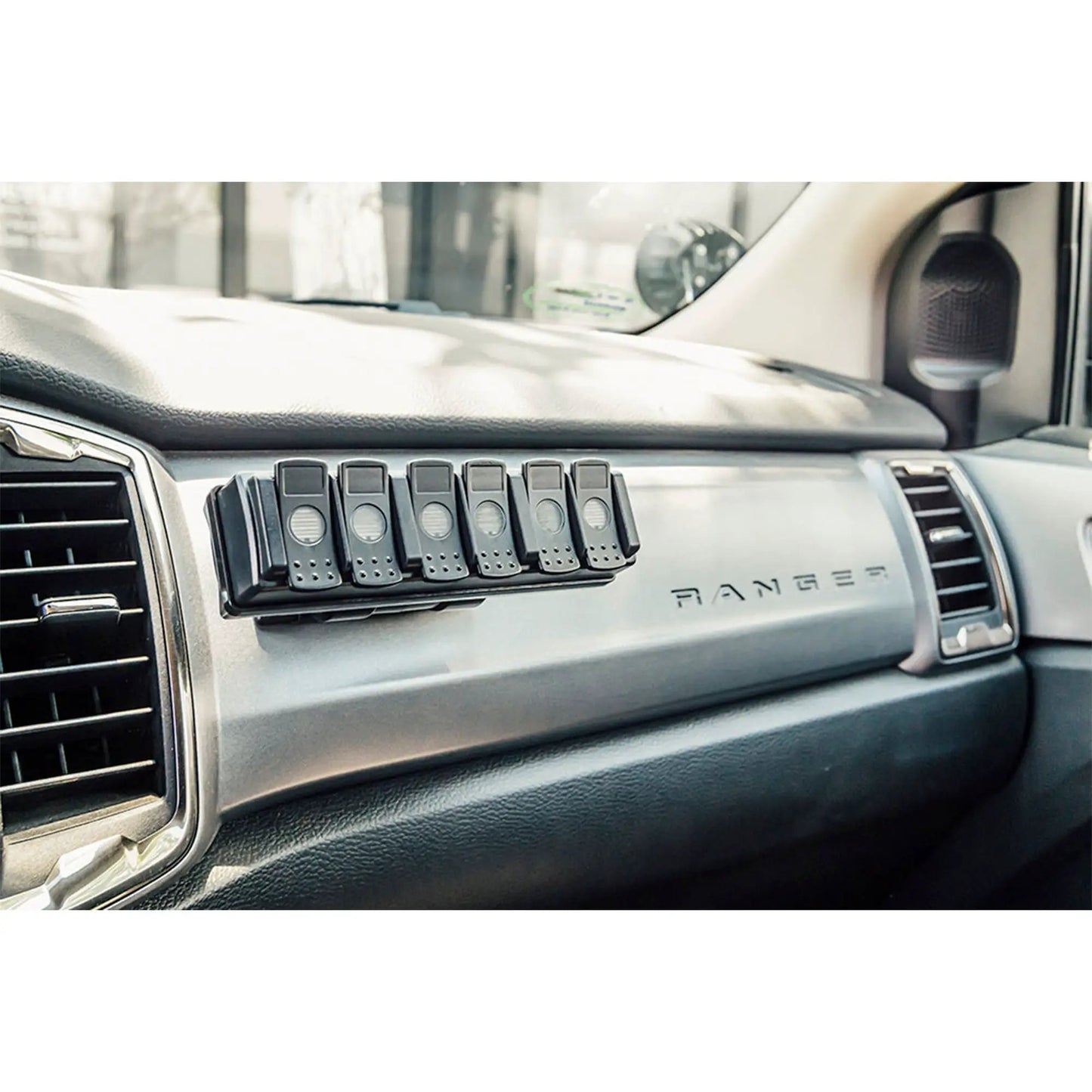 Oracle Lighting TRIGGER 6 SHOOTER Controller Integration Kit – 4Runner / GX470 / FJ Cruiser by Oracle Lighting