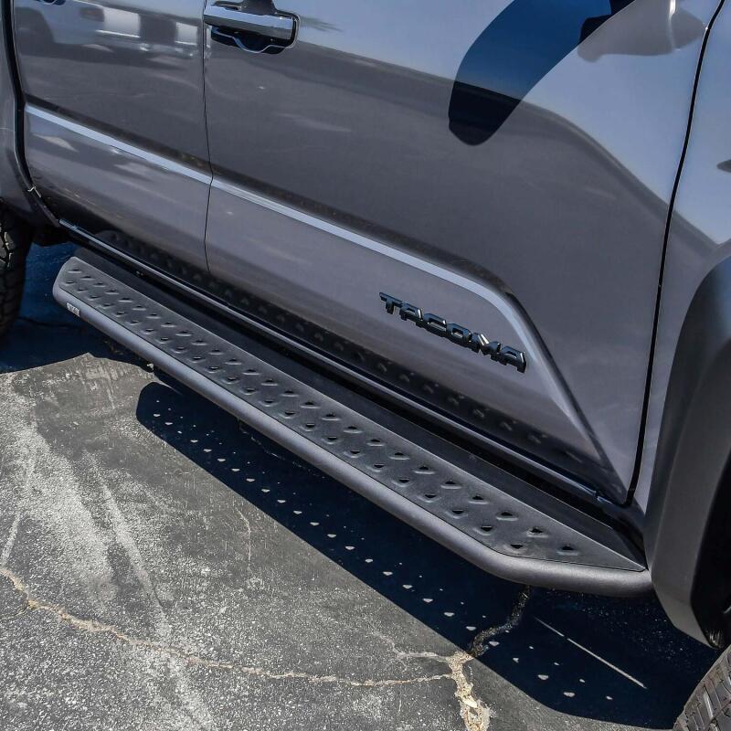 Westin WES Running Boards - Outlaw