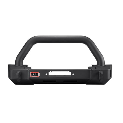 ARB Stubby Bumper accommodates a winch and allows for use with larger diameter tires.