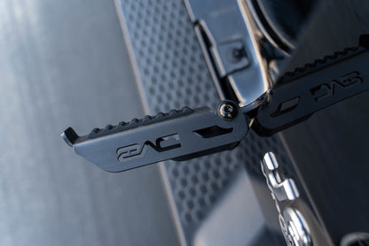 DV8 Offroad DVE Foot Pegs