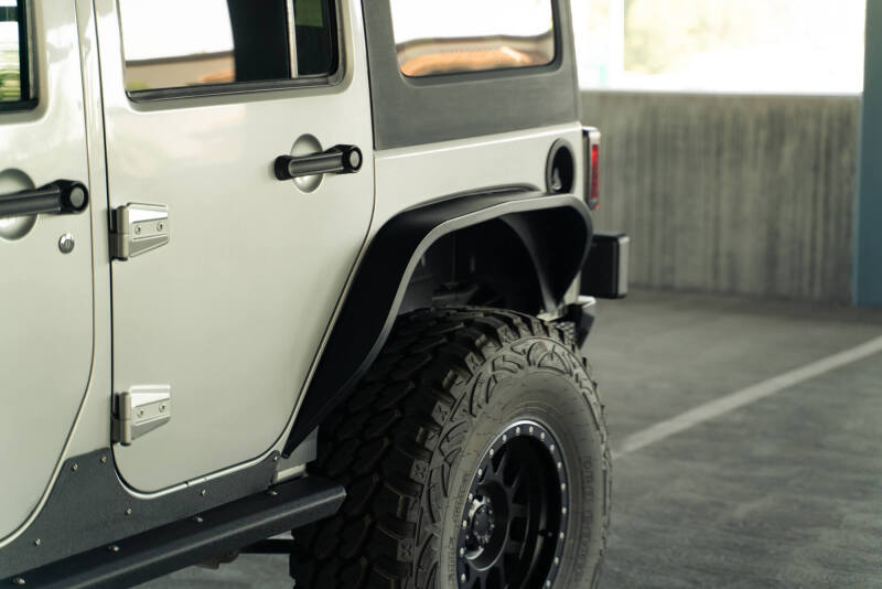 DV8 Offroad DVE Fenders