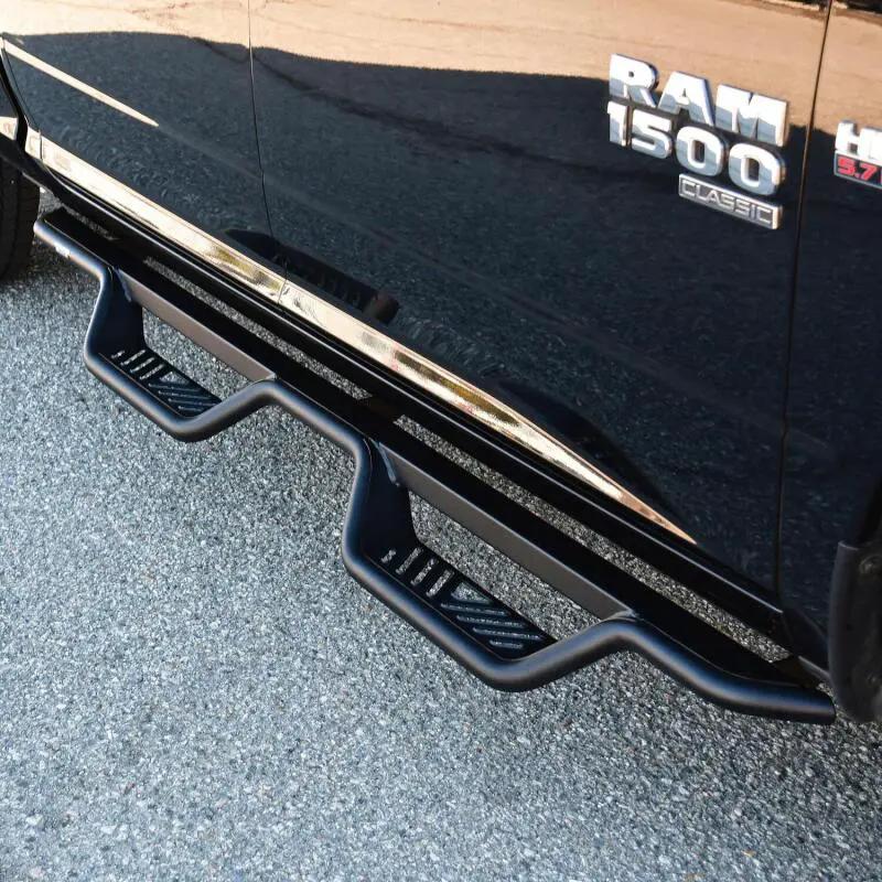 Westin WES Nerf Bars - Outlaw by Westin