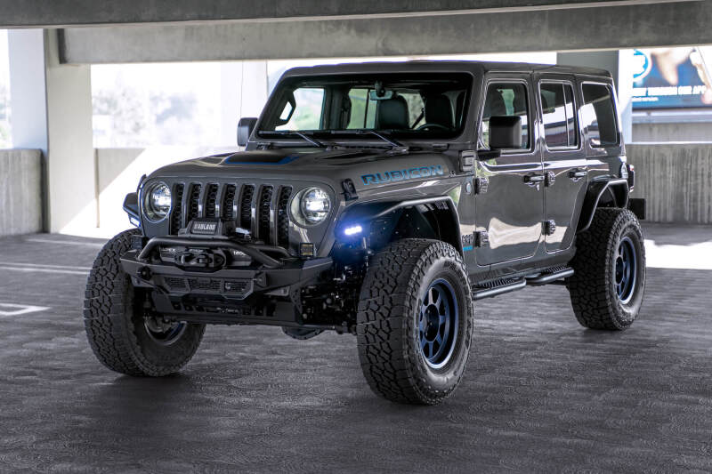 DV8 Offroad DVE Fenders
