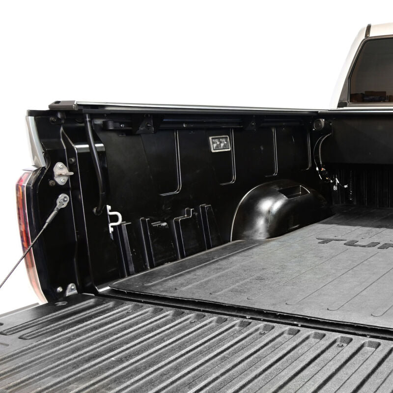 Westin WES Electric Retractable Tonneau