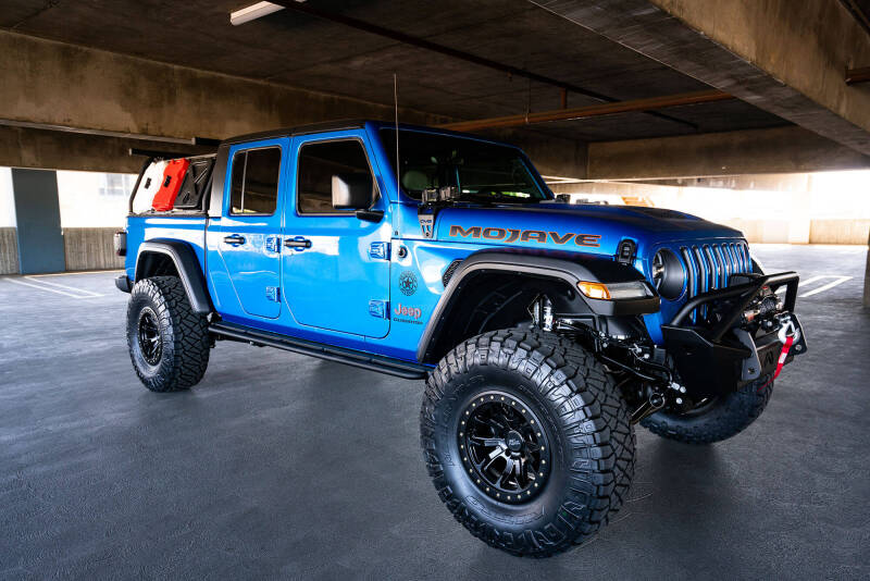 DV8 Offroad DVE Light Bar Mounts
