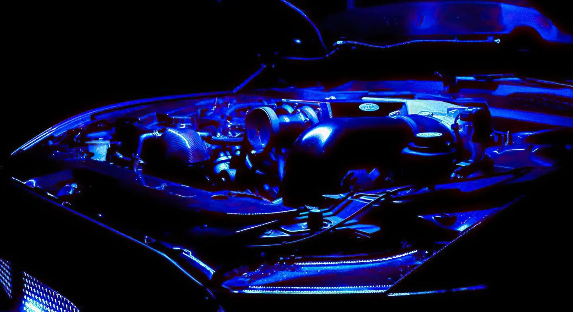 Oracle Lighting Flex strip features high quality Bridgelux SMD Chips for maximum brightness. The LED strips are sealed with a high grade silicone which are heat resistant. Package comes with strips for the front, rear, and side of the engine bay. by Oracle Lighting