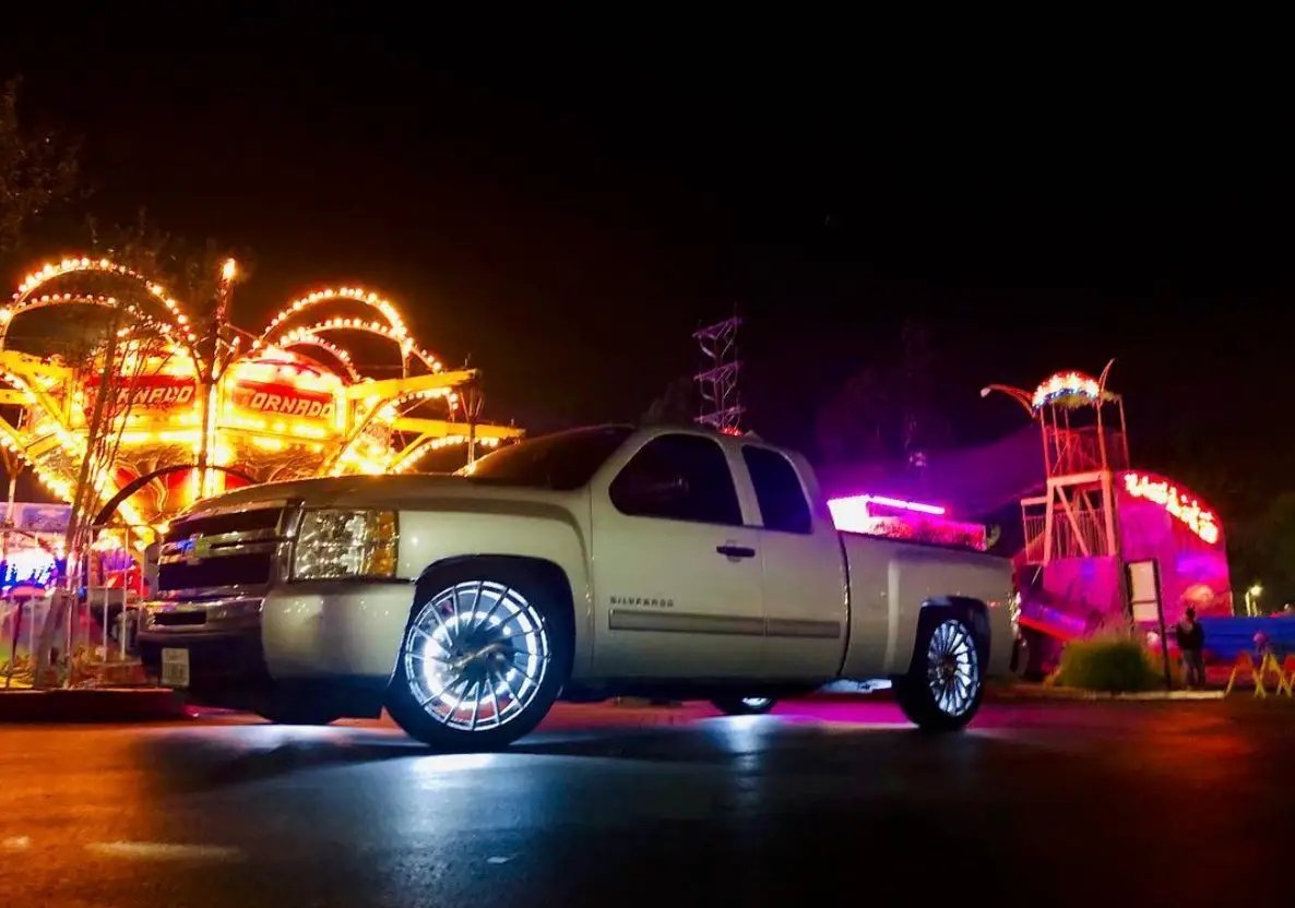 ORACLE Lighting LED Illuminated Wheel Rings - Double LED - White
