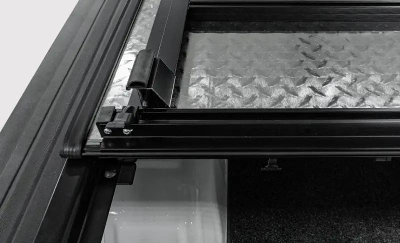 Access ACC LOMAX Tri-Fold Cover by Access