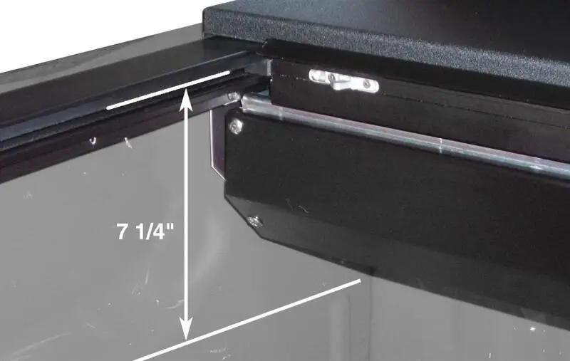 Roll-N-Lock RNL M-Series Tonneau Cover by Roll-N-Lock