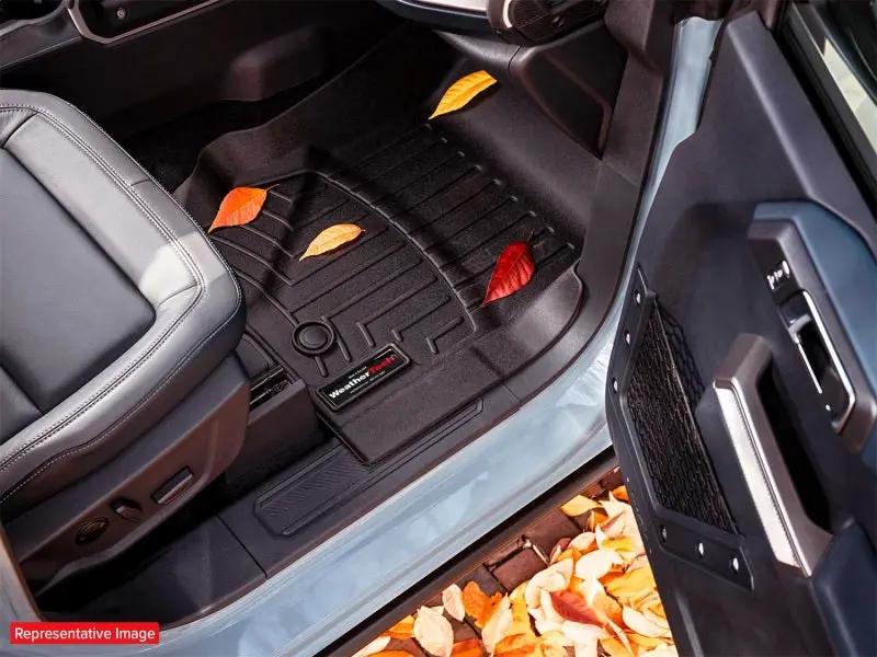 WeatherTech WT FloorLiner - Front - Blk by WeatherTech