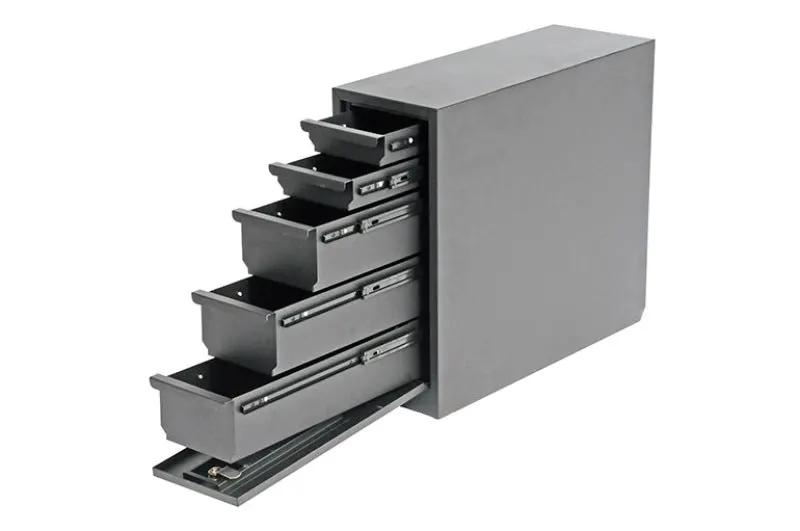 Dee Zee DZE Specialty Toolbox by Dee Zee