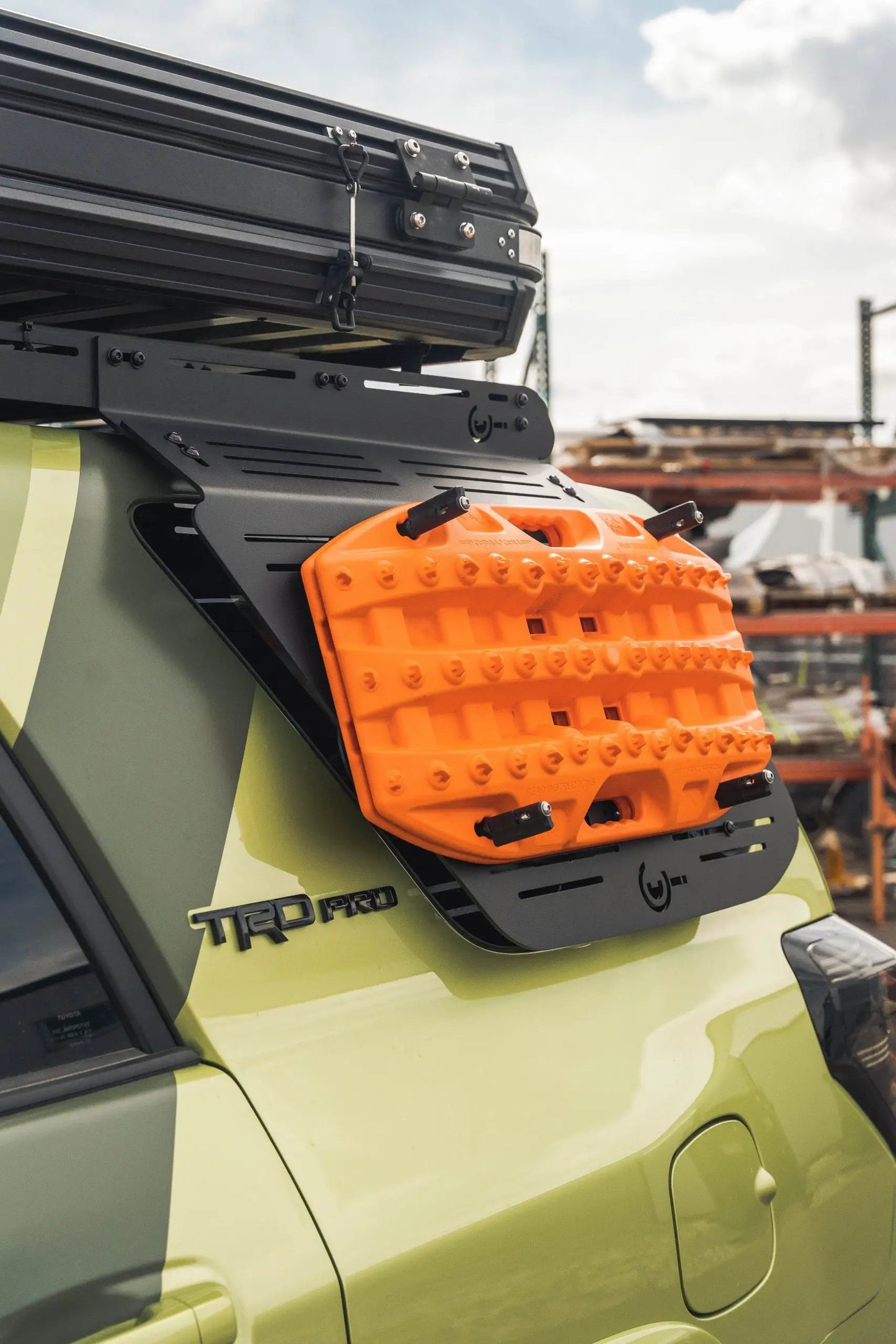CBI 5th Gen 4Runner Prinsu Accessory Panel by CBI