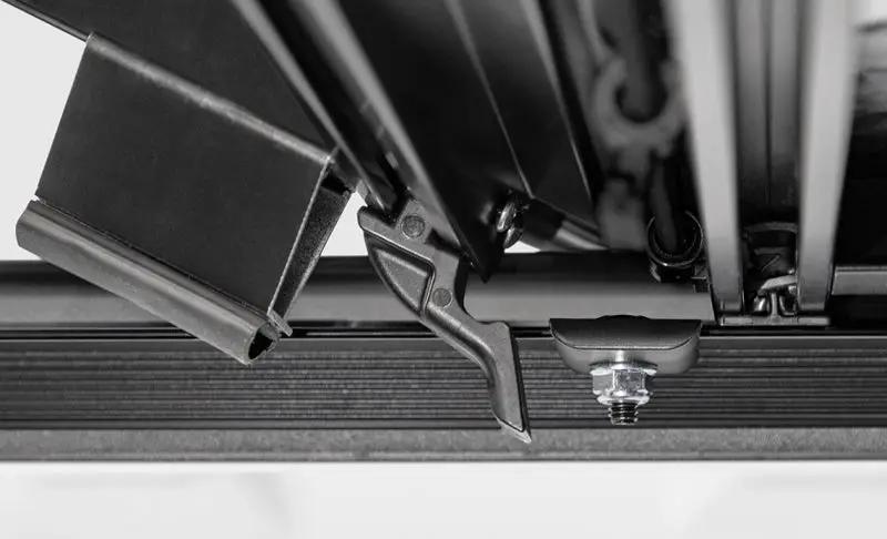 Access ACC LOMAX Tri-Fold Cover by Access