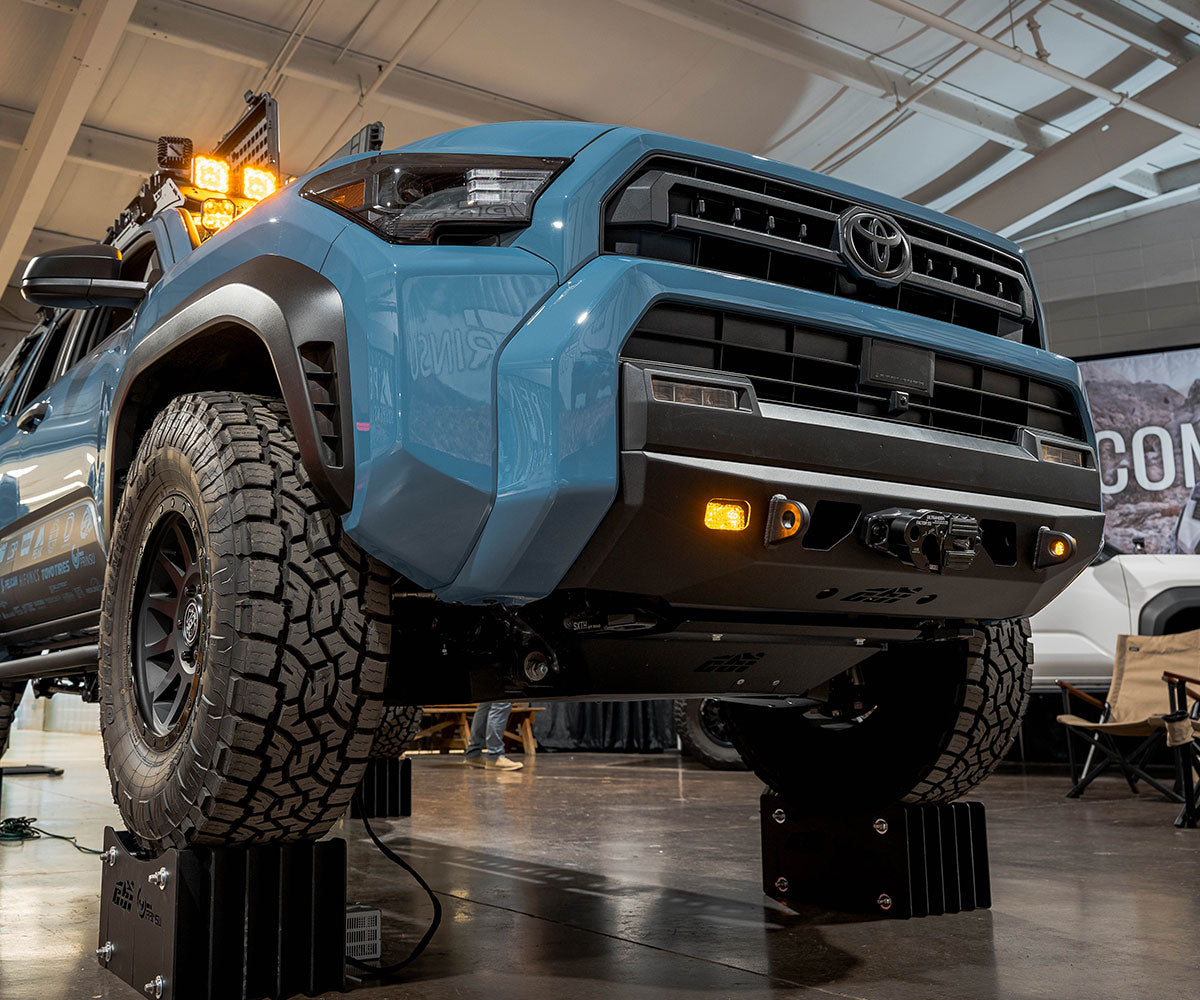 Передний бампер Toyota 4Runner Super Stock Covert | 2025