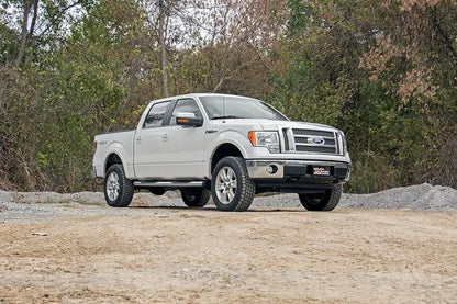Rough Country 2 Inch Lift Kit | N3 Struts/N3 | Ford F-150 4WD (2009-2013) by Rough Country