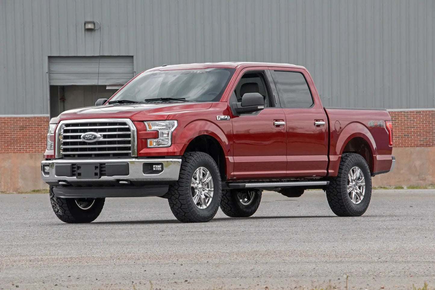 Rough Country 2 Inch Lift Kit | M1 Struts/M1 | Ford F-150 4WD (2014-2020) by Rough Country