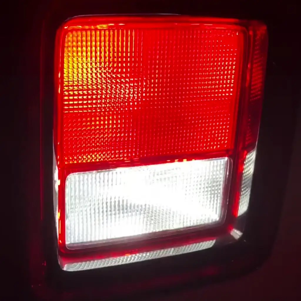Oracle Lighting Bulbs feature High-Powered 5 Watt CREE XPE LED Chips. by Oracle Lighting