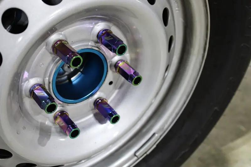 Mishimoto MM Lug Nuts - Locking by Mishimoto
