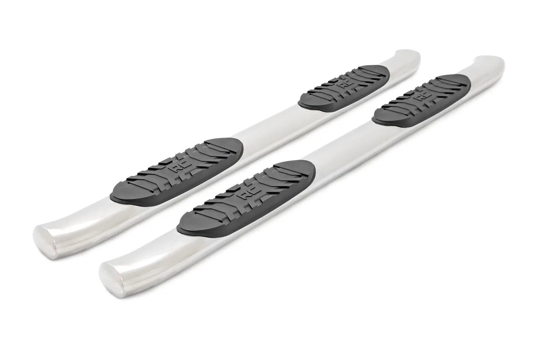 Rough Country Oval Nerf Steps | Stainless | Crew Cab | DEF Tank | Chevy/GMC 1500/2500HD/3500HD (07-19 & Classic) by Rough Country