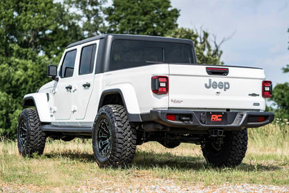 Rough Country 2.5 Inch Leveling Kits | Springs | M1R | Jeep Gladiator JT 4WD (2020-2023)