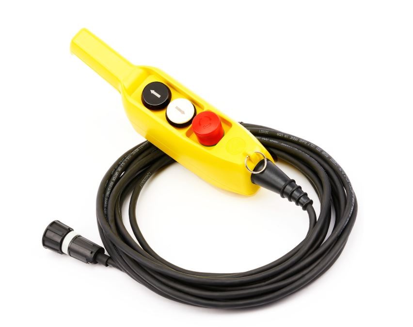 Warn For DC Electric Industrial Winches; 27 Foot Lead; CE; With E-Stop. Not EN60204 Compliant.