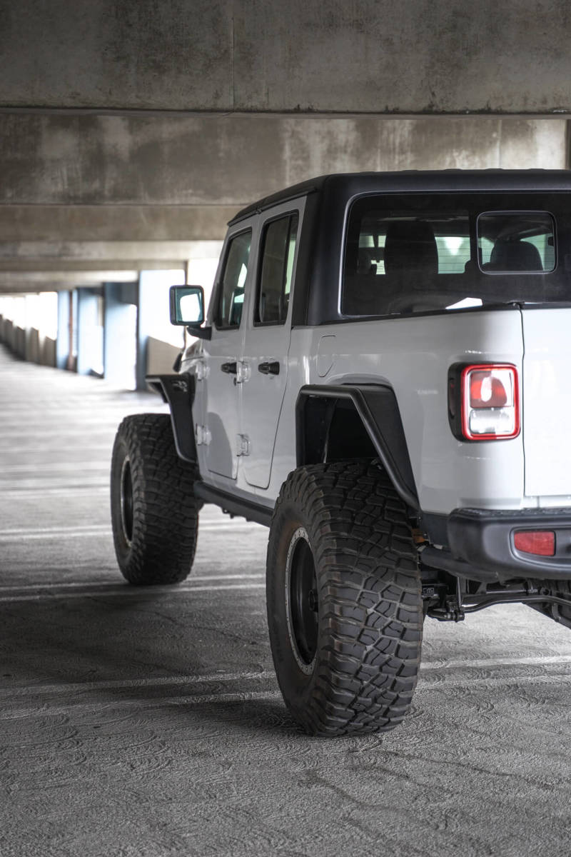 DV8 Offroad DVE Fenders