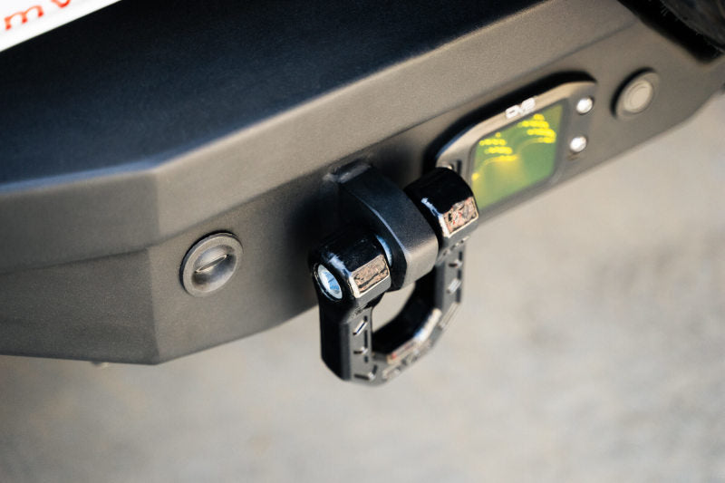 DV8 Offroad DV8 Shackles