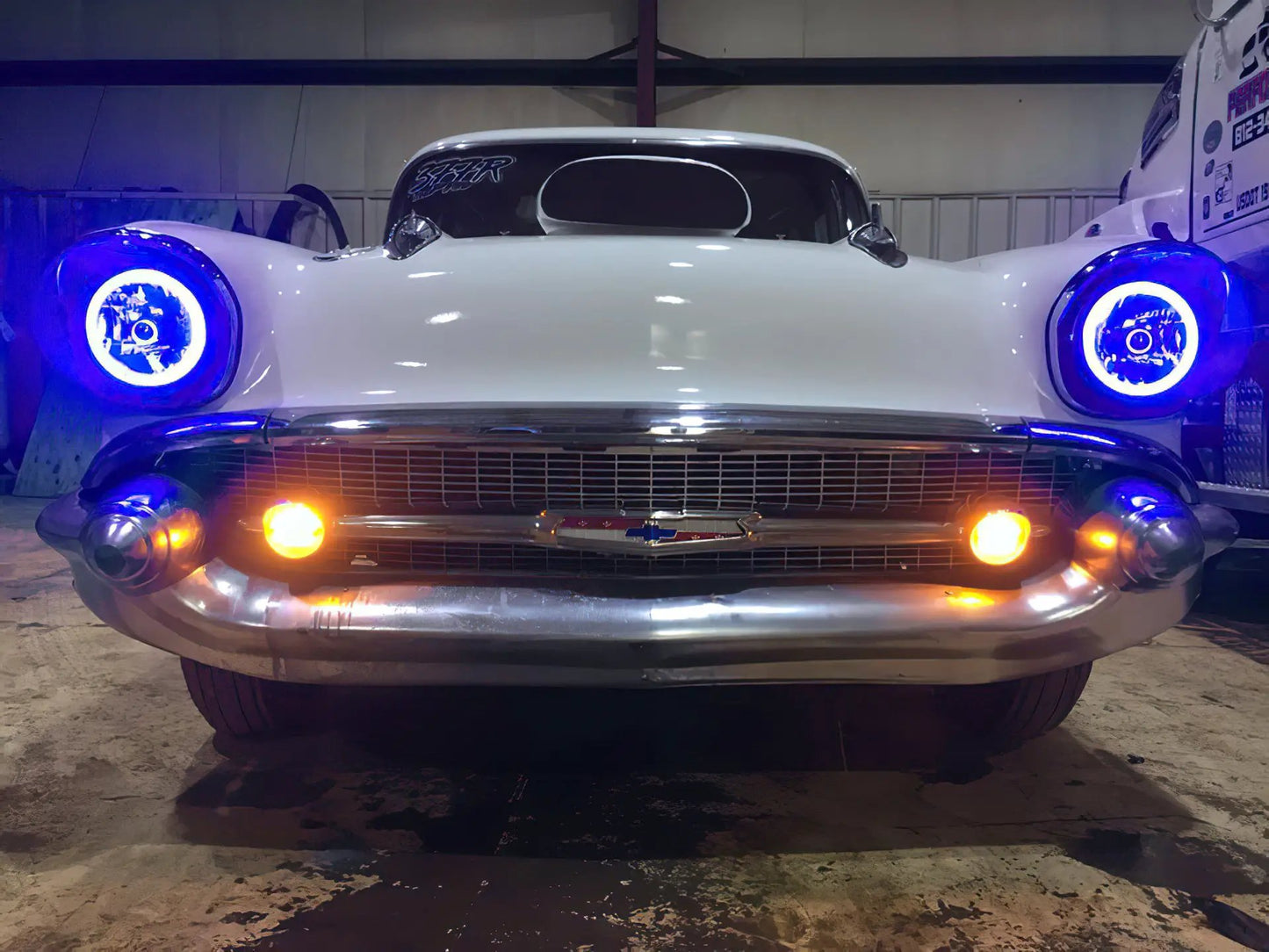 Oracle Lighting The ColorSHIFT(tm) option requires the use of a ColorSHIFT(tm) controller to properly operate, which is sold separately. This part replaces H6024/PAR56 Sealed Beam Headlight. by Oracle Lighting