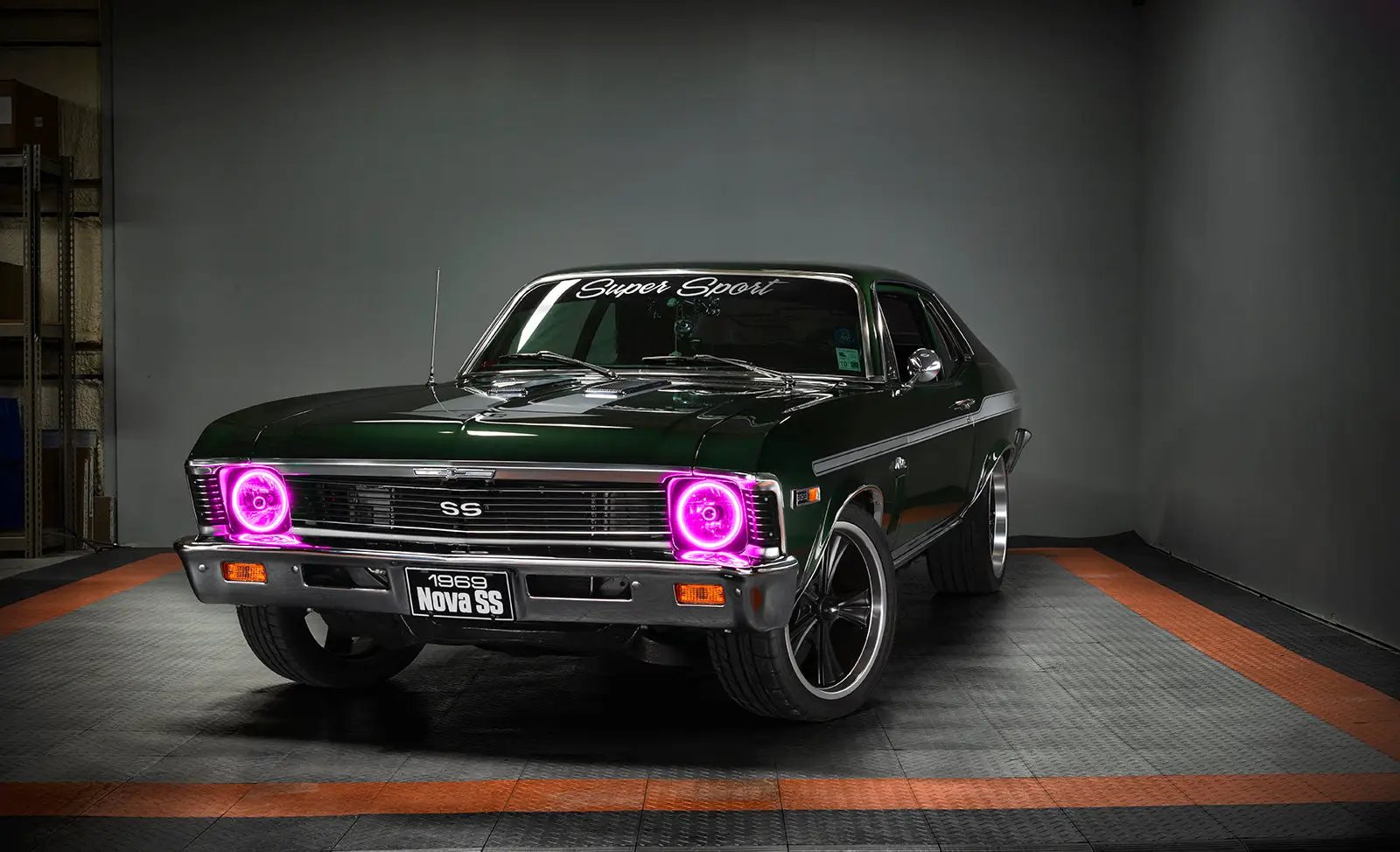 Oracle Lighting The ColorSHIFT(tm) option requires the use of a ColorSHIFT(tm) controller to properly operate, which is sold separately. This part replaces H6024/PAR56 Sealed Beam Headlight. by Oracle Lighting