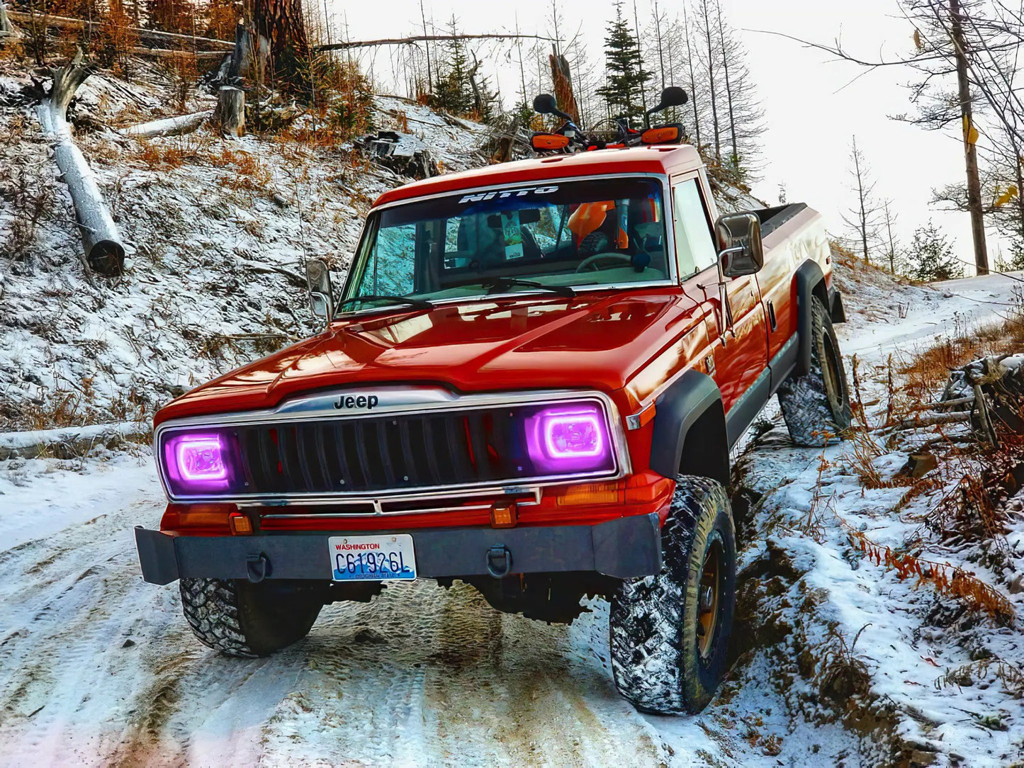 Oracle Lighting The ColorSHIFT(tm) option requires the use of a ColorSHIFT(tm) controller to properly operate, which is sold separately. This part replaces H6054 Sealed Beam Headlight. Also known as 5"x7". Some vehicles may need lamp bucket modification. by Oracle Lighting