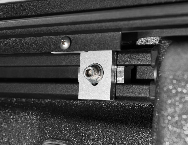 Roll-N-Lock RNL M-Series Tonneau Cover by Roll-N-Lock