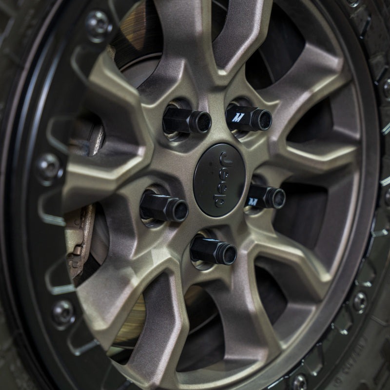 Mishimoto MM Lug Nuts - Locking