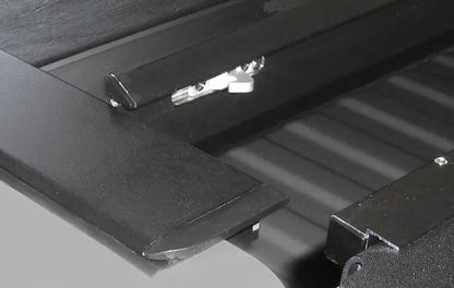 Roll-N-Lock RNL M-Series Tonneau Cover by Roll-N-Lock
