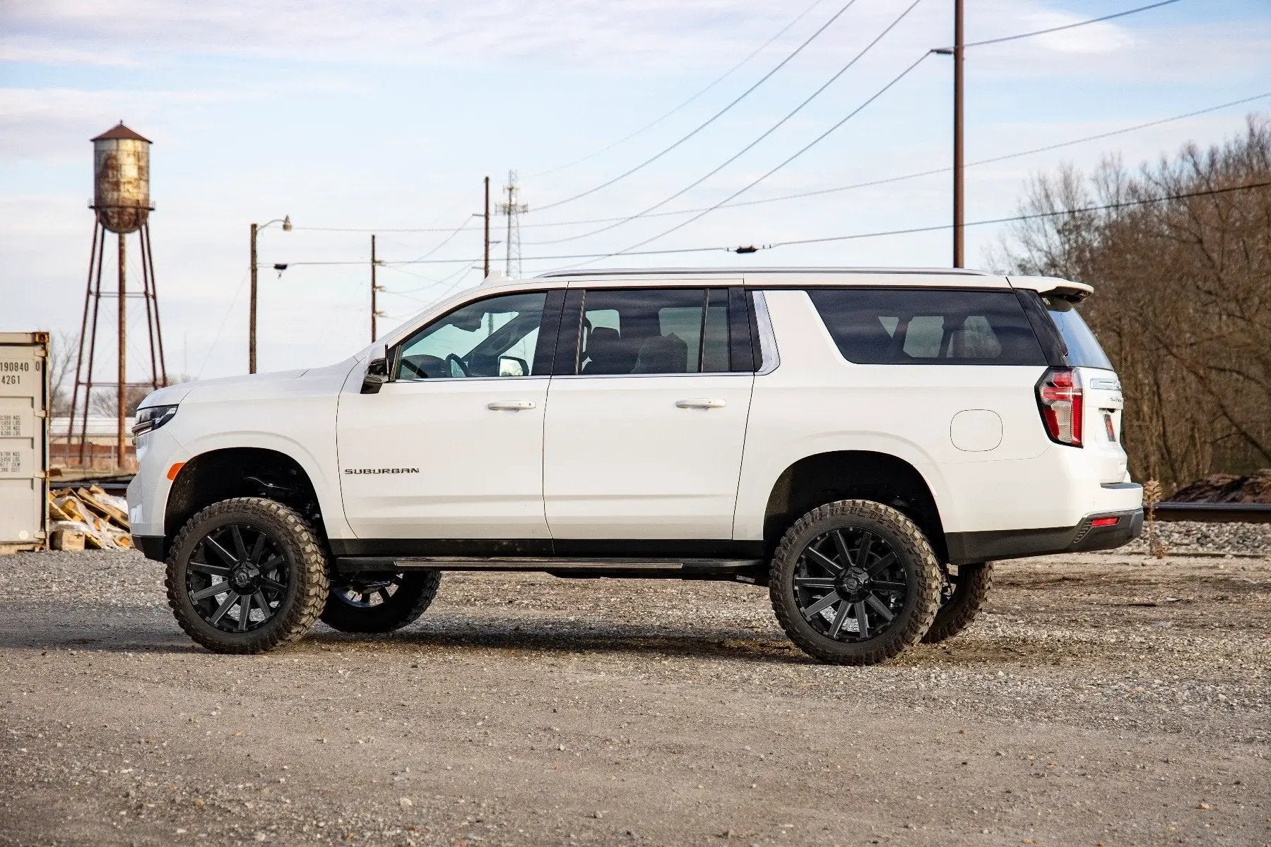 Rough Country 6 Inch Lift Kit | Chevy/GMC SUV 1500 4WD (2021-2026) by Rough Country