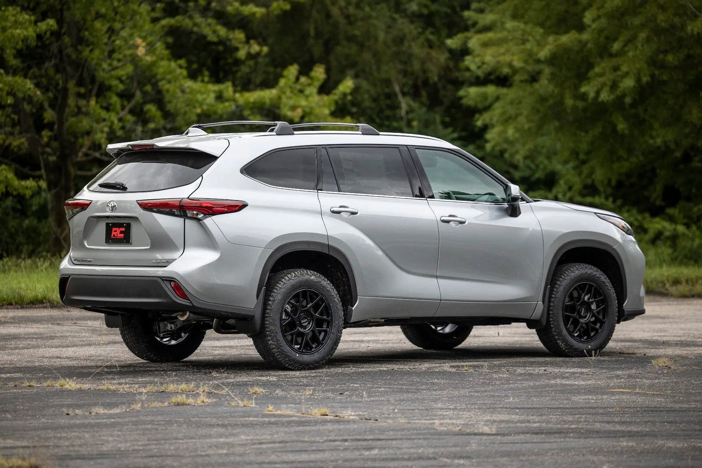 Rough Country 2 Inch Lift Kit | Toyota Highlander 4WD (2020) by Rough Country