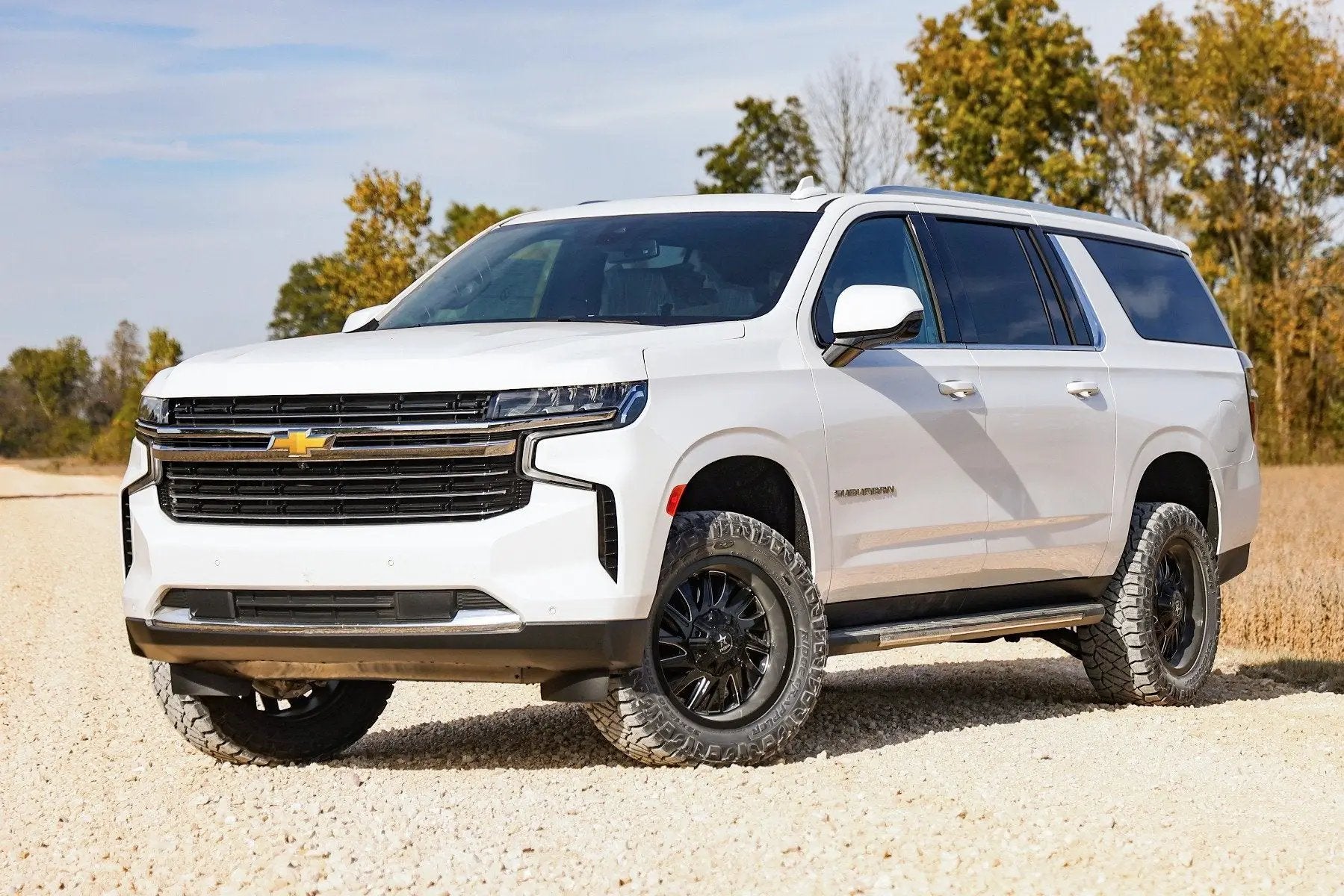 Rough Country 2 Inch Lift Kit | M1 Struts | Chevy/GMC SUV 1500 4WD (2021-2026) by Rough Country