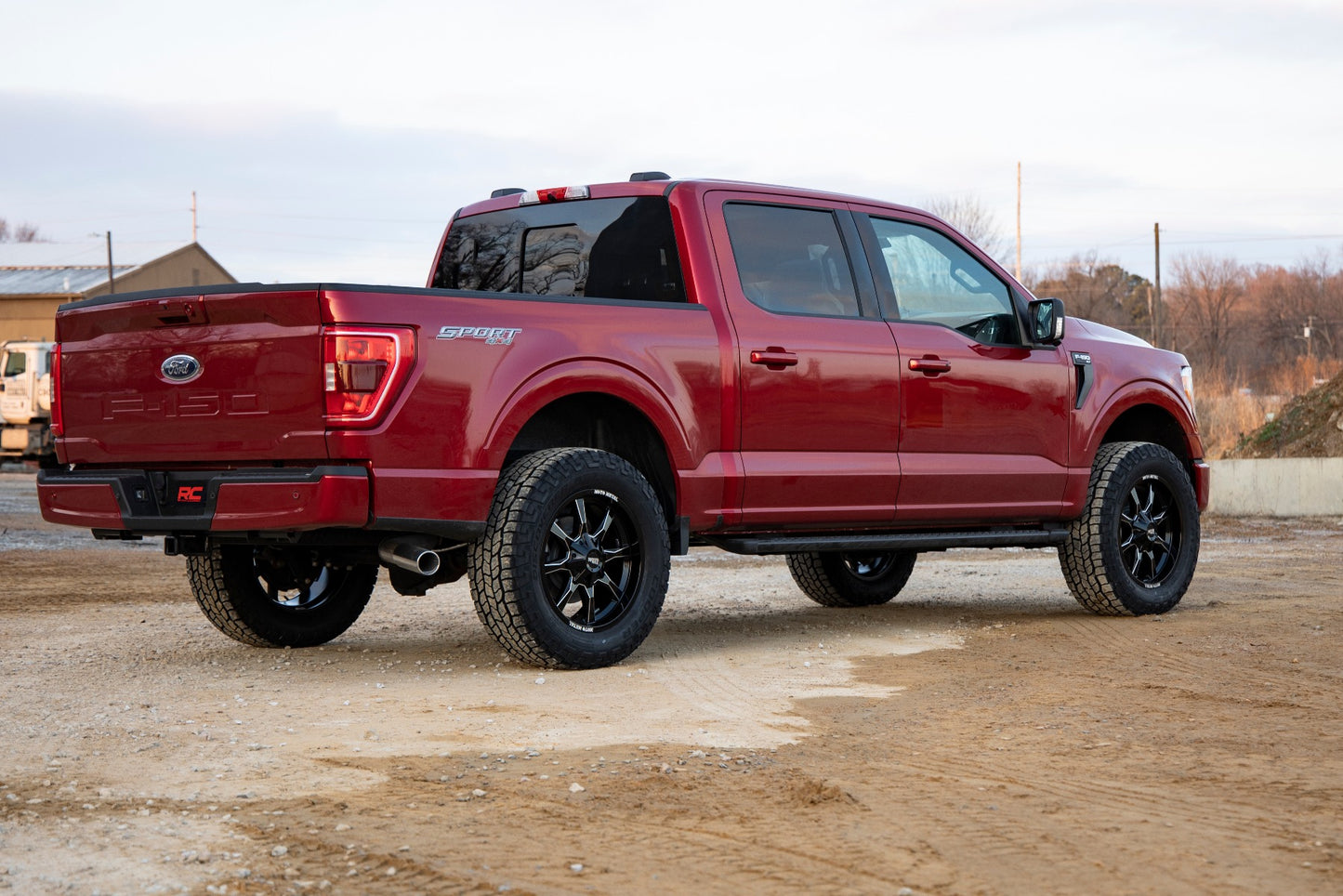 Комплект для лифта на 2 дюйма | Формованный | RR N3 | Ford F-150 2WD/4WD (2021-2025)