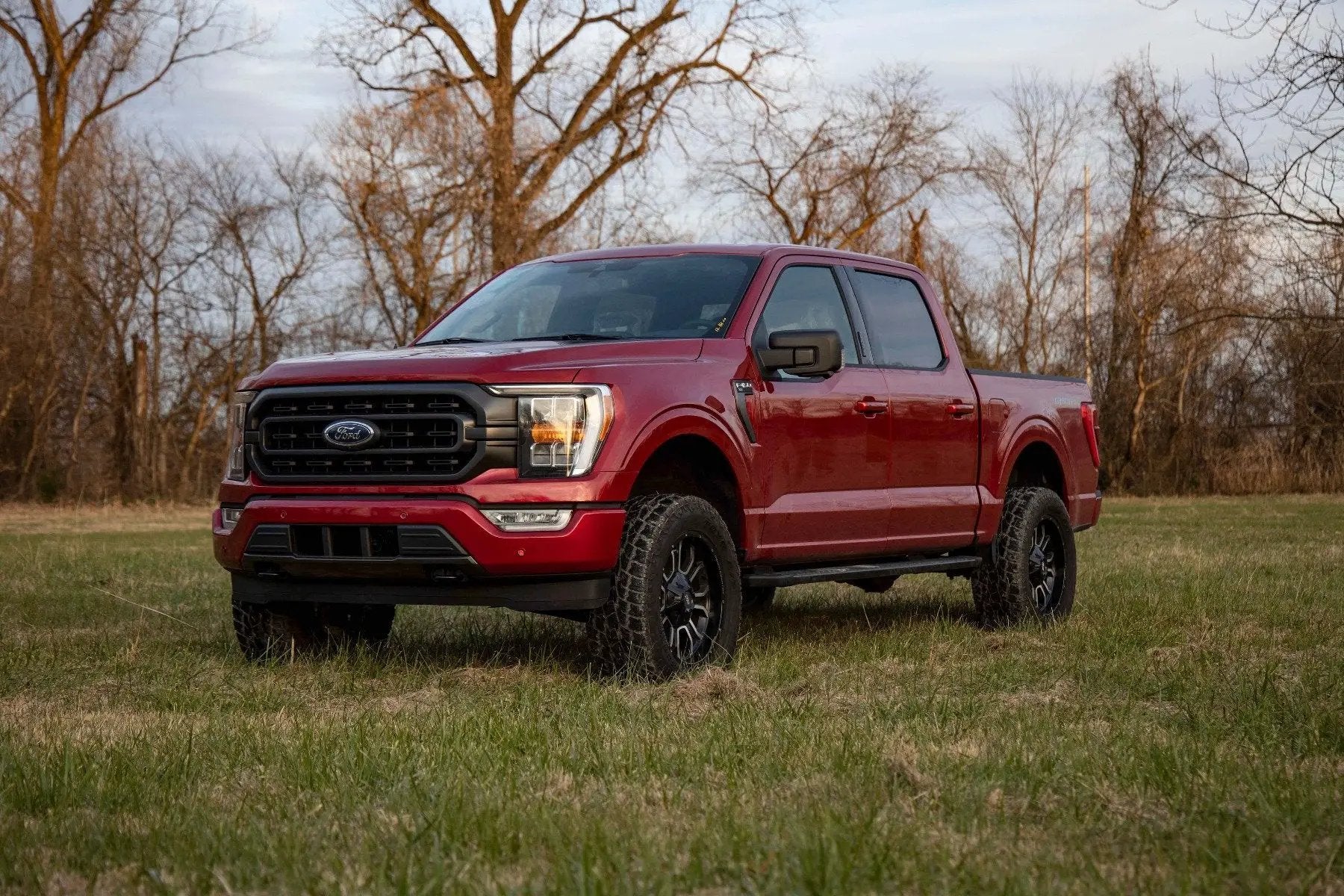 Rough Country 3 Inch Lift Kit | Forged UCA | N3 Struts | Ford F-150 4WD (2021-2025) by Rough Country