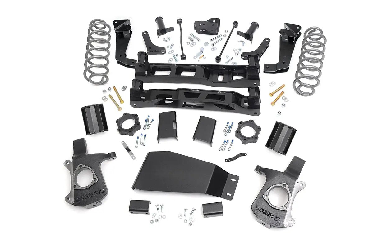 Rough Country 7.5 Inch Lift Kit | Chevy/GMC Tahoe/Yukon 2WD/4WD (2007-2014) by Rough Country