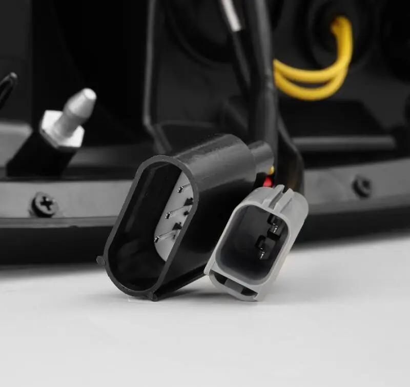AlphaRex ARX LUXX Tail Lights by AlphaRex