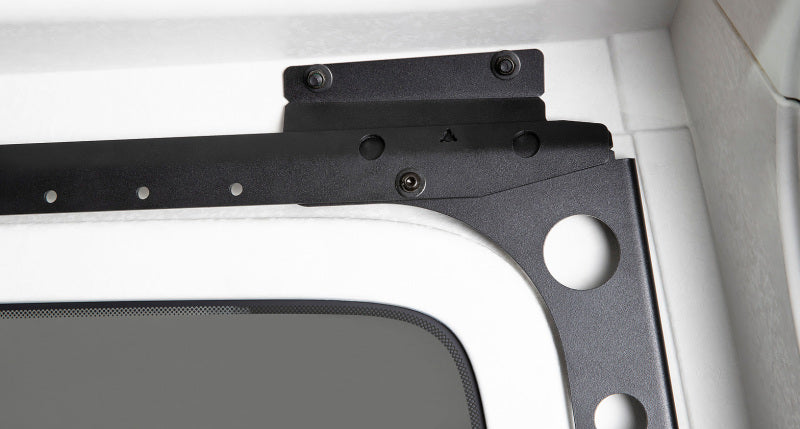 Rhino-Rack RHR Backbone Mounting System