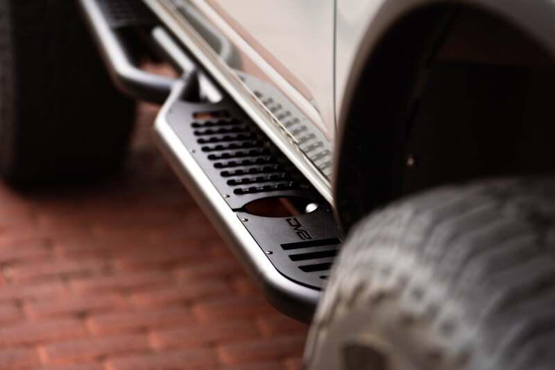 DV8 Offroad DVE Rock Slider Steps