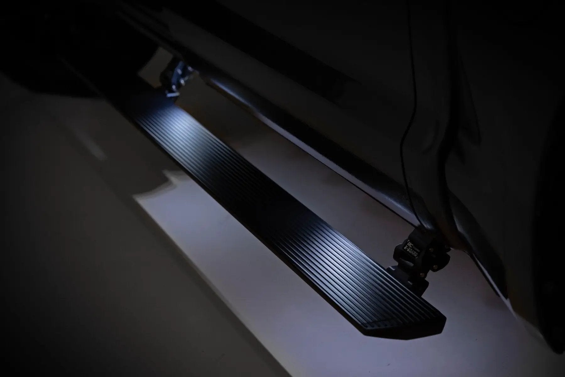 Rough Country Power Running Boards | Dual Electric Motor | Ford F-150/Lightning/F-250/F-350/Raptor (15-26) by Rough Country