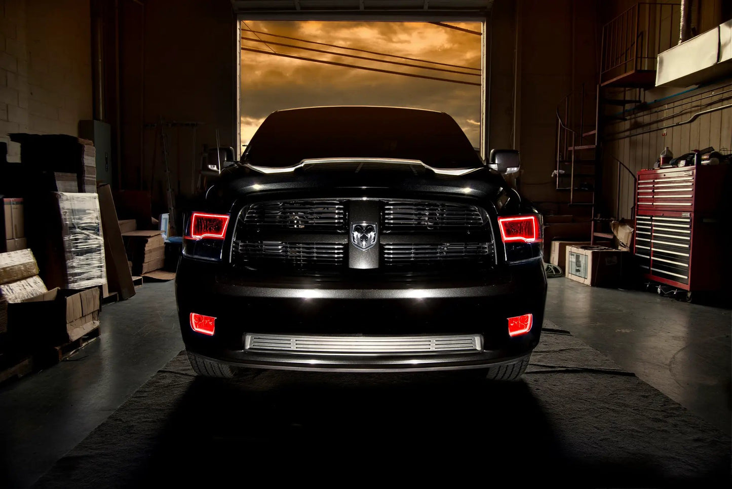 Oracle Lighting Will Not Fit Models With Factory Projector Headlights. Uses H11 Bulbs For Low Beam & HB3 ( 9005 ) Bulbs For High Beam. by Oracle Lighting