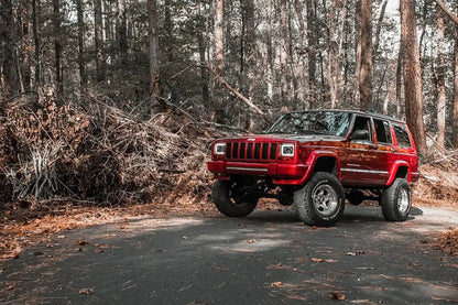 Rough Country 4.5 Inch Lift Kit | RR springs | Jeep Cherokee XJ 2WD/4WD (1984-2001) by Rough Country