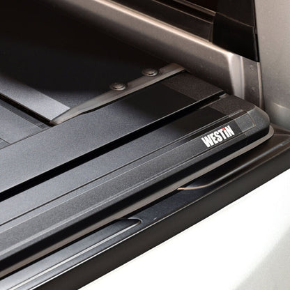 Westin WES Electric Retractable Tonneau