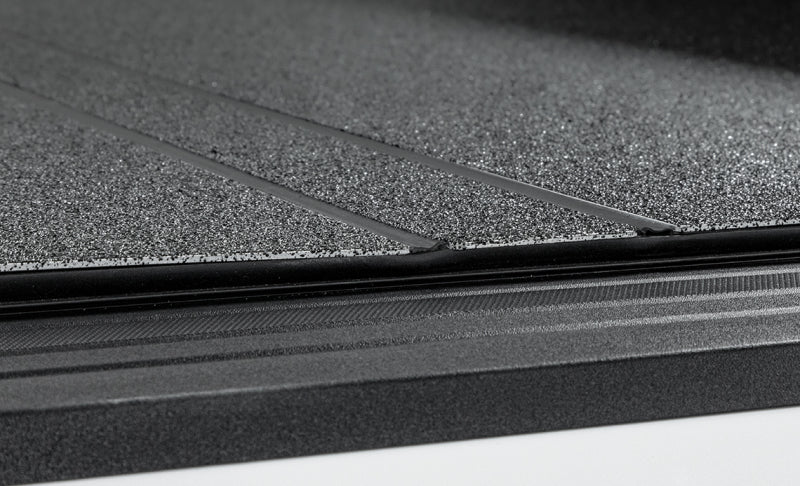 Access ACC LOMAX Tri-Fold Cover by Access