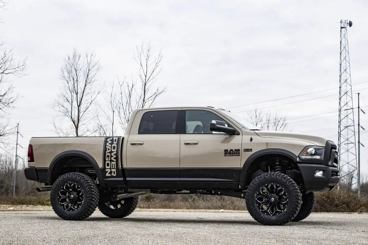 Rough Country 4.5 Inch Lift Kit | Gas | Powerwagon | Ram 2500 4WD (2014-2018) by Rough Country