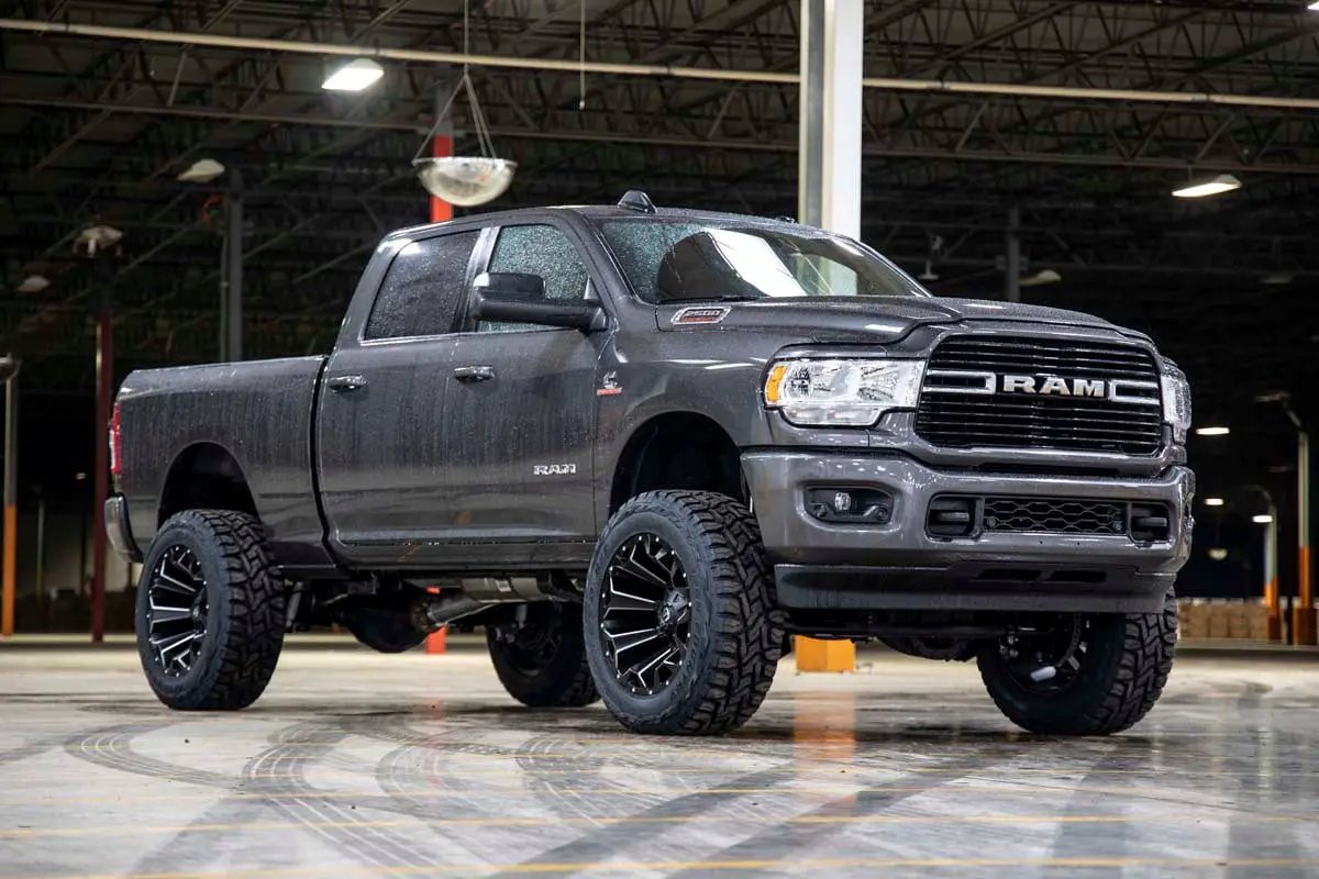 Rough Country 5 Inch Lift Kit | Non-AISIN | M1 | Ram 2500 4WD (2019-2024) by Rough Country